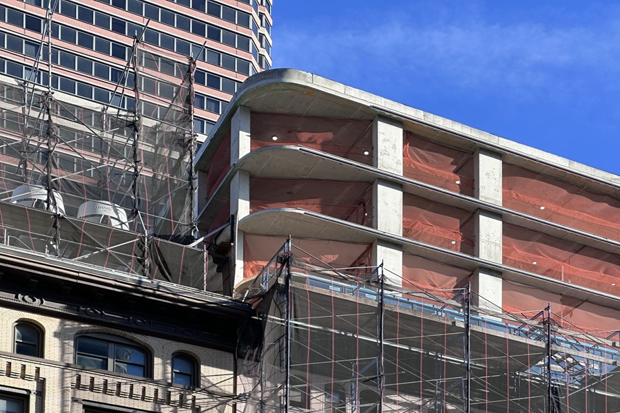 پروژه‌های نوسازی بر اساس هدف و نوع کاربری به دسته‌های مختلفی تقسیم می‌شوند که هر کدام نیازمند تخصص خاصی هستند.